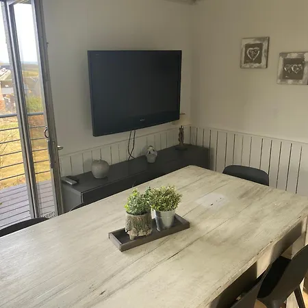 بيت للعطل Chateau Calon Segur *